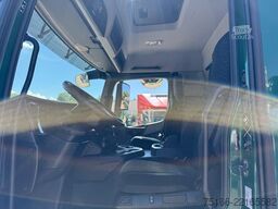 MERCEDES-BENZ ANTOS 2536 L Getränkekoffer 7,40 m LBW 2 T*LENK