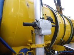 Mercedes-Benz Axor 1824 4x2 vacuum tank 8.1 m3
