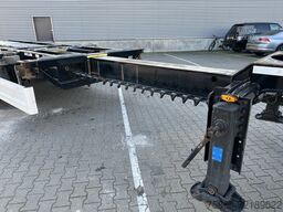 Renders Euro 800 / Multi Container Chassis / 20-30-40-4...