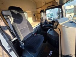 MERCEDES-BENZ Actros 1843