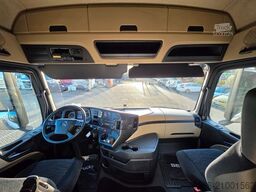 MERCEDES-BENZ Actros 1843