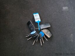 MERCEDES-BENZ Actros 1843