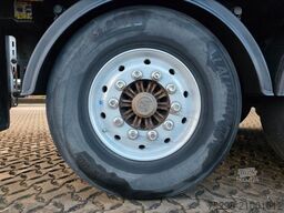 REISCH R24 / Liftachse / Alu-Felgen