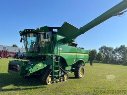John Deere S 690i