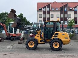 VOLVO L25F , L 25 Radlader, PG, 4- in 1 ,L 30