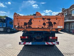 MERCEDES-BENZ 1828 3Skipper + PKG 12001 Kran 4x2