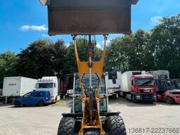 LIEBHERR L506 COMPACT G8 Radlader 4IN1-Schaufel u. Gabel