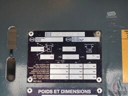 FRUEHAUF / PRZYCZEPA / PRZEJAZDOWA / OSIE SAF / 2022 /