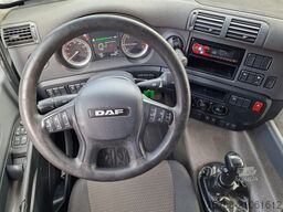 DAF CF 400 4x2 - Menke Livestock 1 deck 16.48M2 - E...