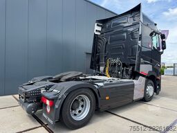 Renault T480 High / 2 Tanks / Full Option / Belgium Truck