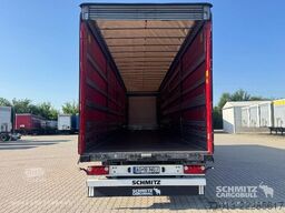 Schmitz Cargobull Curtainsider Mega