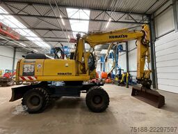 Komatsu PW 220-7