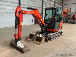 Kubota KX 027-4
