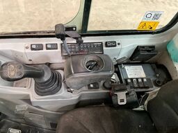 Takeuchi TB 225