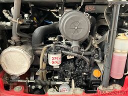 Takeuchi TB 225