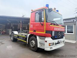 MERCEDES-BENZ Actros 1831K/Abrollkipper-Atlas/exFeuerwehr/24TK