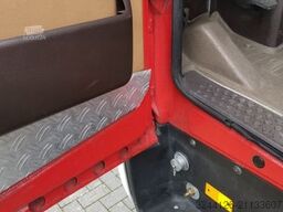MERCEDES-BENZ 814F LF8/Feuerwehrlöschfahrzeug/Vorbaupume