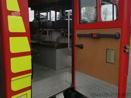 MERCEDES-BENZ 814F LF8/Feuerwehrlöschfahrzeug/Vorbaupume