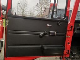 MERCEDES-BENZ LP813 TLF 8/18 Tanklöschfahrzeug/Feuerwehr