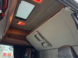 SCANIA R520 V8 2x Tank Retarder ACC Leder