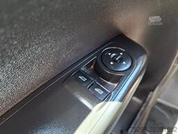 Ford Transit Courier Trend Klima 8-fach AHK TÜV 9 27