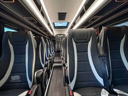Mercedes Sprinter Minibus XXL Touristline 22+1+1 on Stock