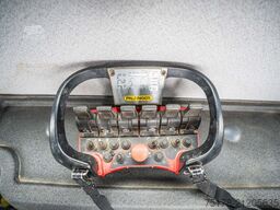 MAN TGS 35.360 BL-8X2-6+PALFINGER 27 T/m + 8EXT