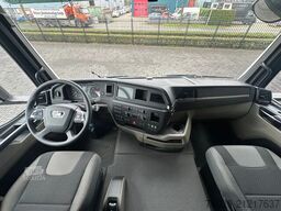 MAN TGS 35.470 8X4 HMF 4020-K6 + FJ 600 K4  KRAAN/K...