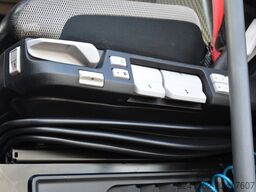 Renault T 520 HIGH / 2021r / KLIMA P. XENON /LED/ALUSY/ACC/SKÓRY/NAVI/DE/7333