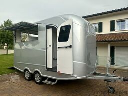 Steinsberger 3 Pferdeanhänger mit Bett