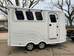 Steinsberger 3-Pferde mit Bett Modell derfaller
