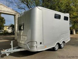 Steinsberger 3-Pferde mit Wohnung neues Modell
