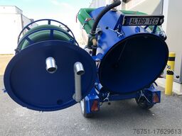  M-VAC 1800l  / Saugfass/ Rückkipper