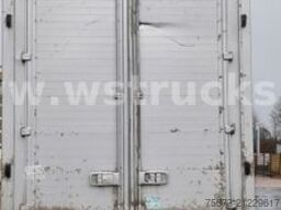 MENKE-JANZEN Viehanhänger 3 Stock Hubdach Aggregat