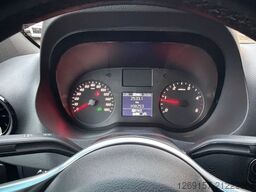 MERCEDES-BENZ Sprinter 316 CDI Tourer RWD L2H2 9-Sitze LED