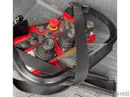 Mercedes-Benz Axor 1833 4x2 Axor 1833 4x2, Kran Palfinger 18002-EHC, Funk