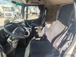 MERCEDES-BENZ ACTROS 1851