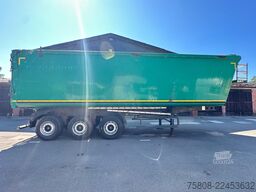 SCHMITZ CARGOBULL SKI 24 SL 9.6 Alu Liftachse 50m³3xvorhanden