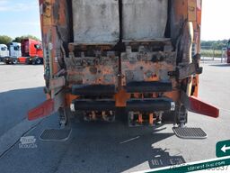 SCANIA G320 FAUN Rotopress Aufbau Lenk- + Lifta. Retard