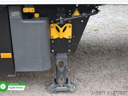 SCHMITZ CARGOBULL SKO FP 60 ThermoKing SLXi 300