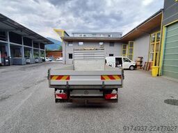 Mercedes-Benz Sprinter 515