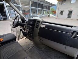 Mercedes-Benz Sprinter 515