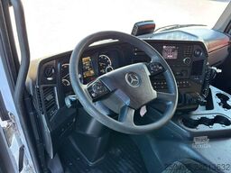 Mercedes-Benz Antos 2532 6x2*4 MITSUBISHI TU85SA / BOX L=8539 mm
