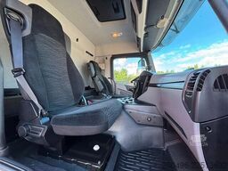 Mercedes-Benz Antos 2532 6x2*4 MITSUBISHI TU85SA / BOX L=8539 mm