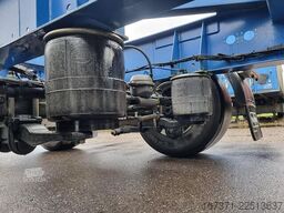 Van Hool A2C001 - container- CHASSIS-55 foot   plus 2 X ...