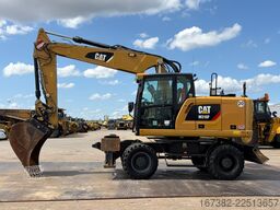 Caterpillar M316F Mobile excavator