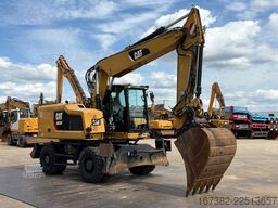 Caterpillar M316F Mobile excavator