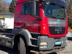 MAN TGS 26.440 6x2-2 BL EEV BLATT LUFT HINTEN GELENK