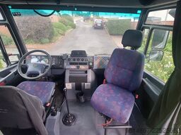 Mercedes-Benz 615 D Vario
