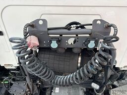 Volvo FM 460 6x2/4 VOLVO DEMO TRUCK ! ONLY 1362 km ! ...